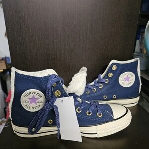 Converse Chuck Taylor All Star Women's High Tops Blue, Faux Fur, Size 8